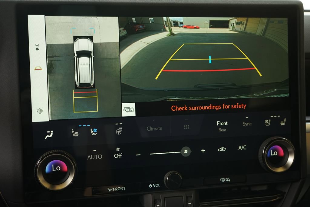 Used 2026 Lexus GX 550 image 16