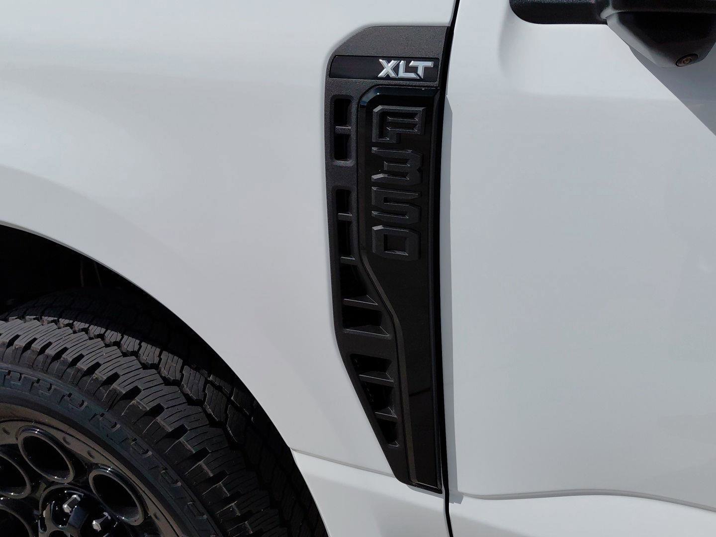 New 2026 Ford F350 XLT w/ XLT Premium Package image 23