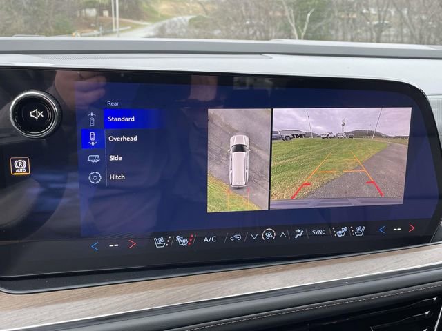 New 2026 Chevrolet Suburban High Country image 26