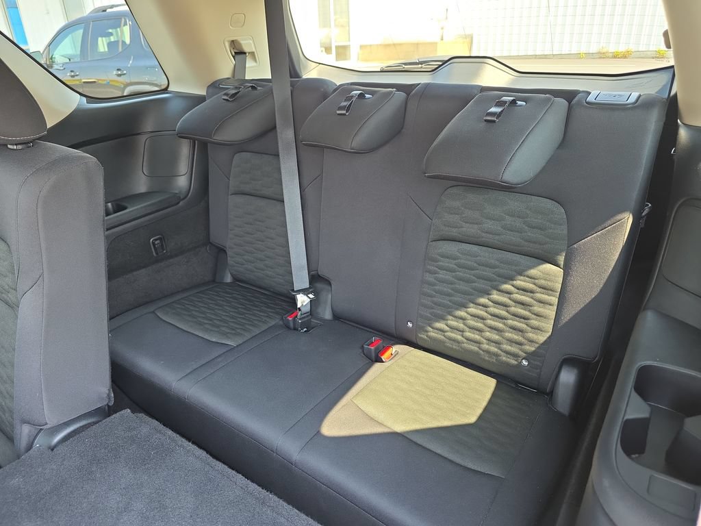 Used 2024 Nissan Pathfinder SV AWD/4WD image 20