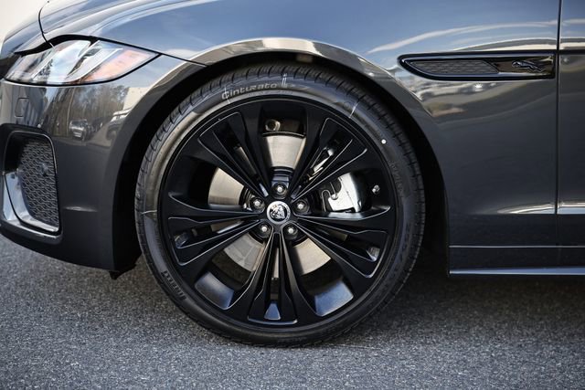 New 2024 Jaguar XF R-Dynamic SE AWD/4WD image 5