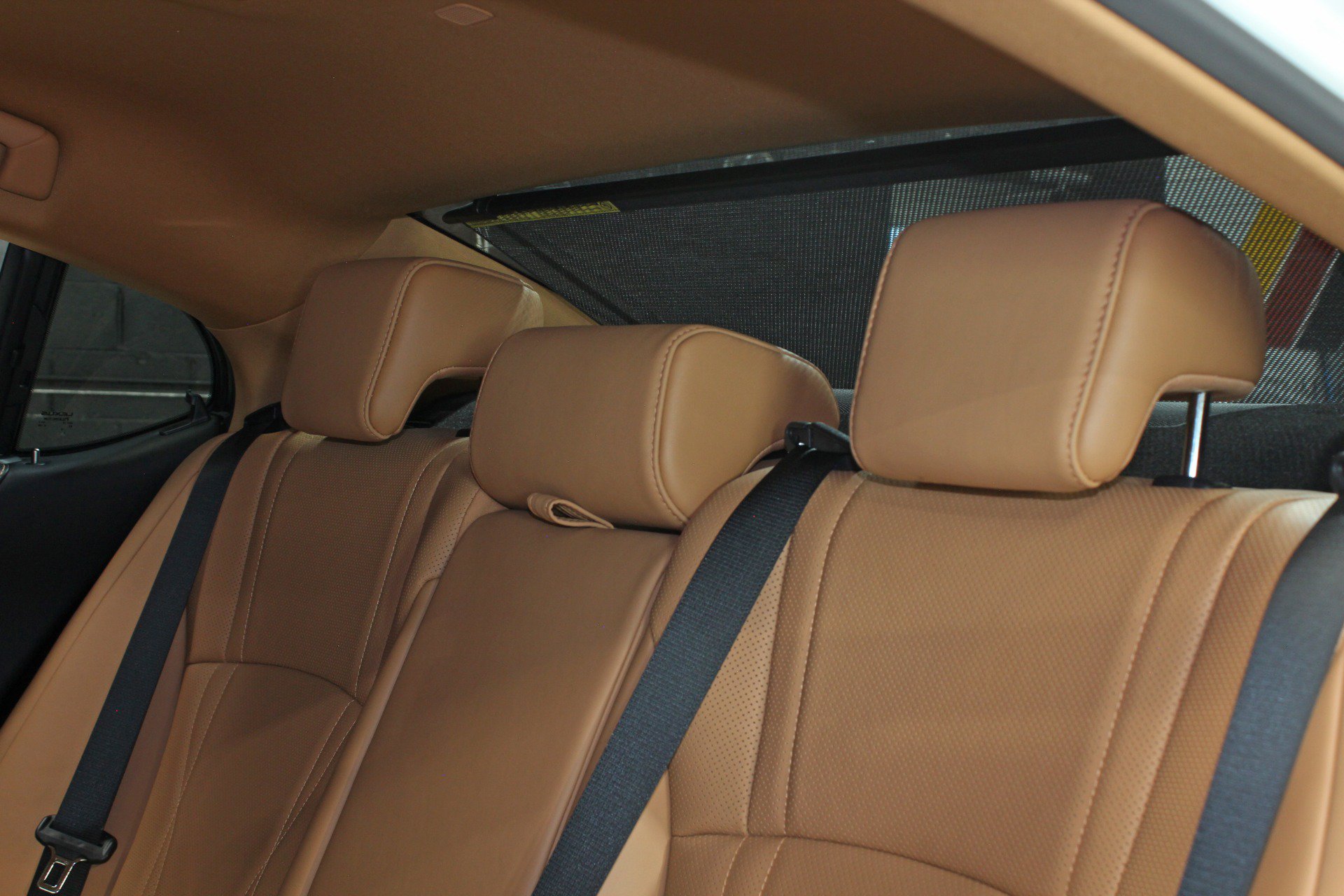 Used 2022 Lexus ES 300h Ultra Luxury w/ Accessory Package 2 FWD image 40