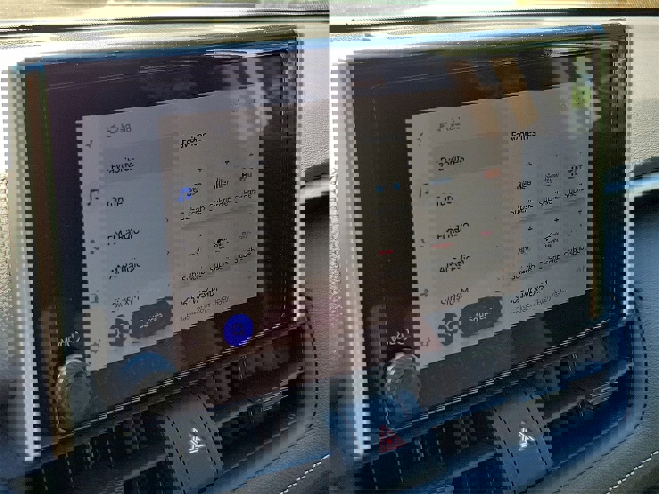 Used 2024 Toyota RAV4 XLE image 24