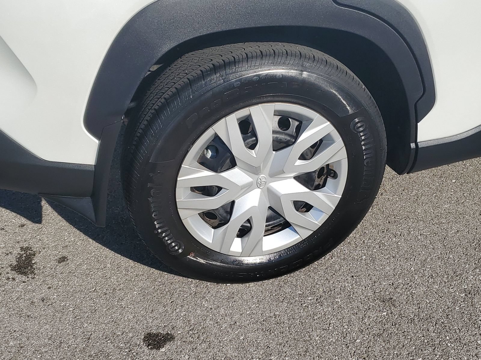 Certified 2026 Toyota Corolla Cross L AWD/4WD image 5