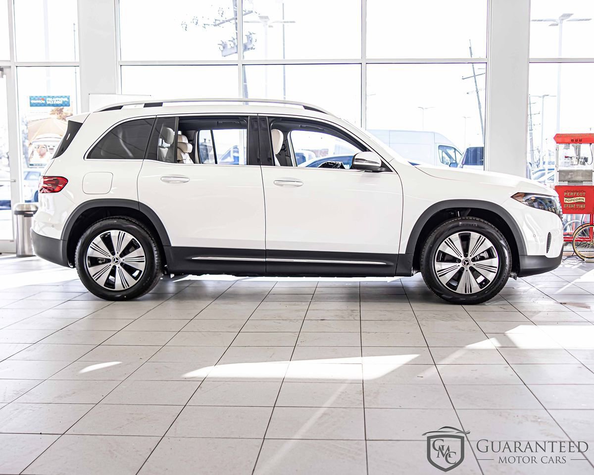 Used 2024 Mercedes-Benz EQB 300 4MATIC w/ Winter Package image 10