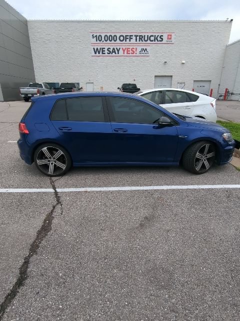 Used 2016 Volkswagen Golf R 4-Door AWD/4WD image 6