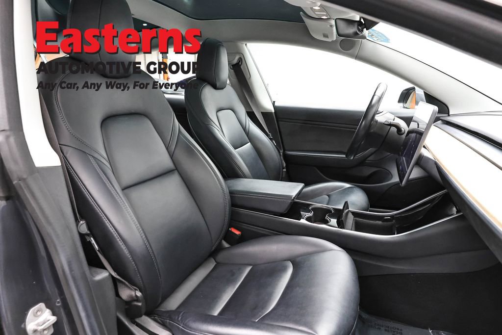 Used 2018 Tesla Model 3 Long Range image 21