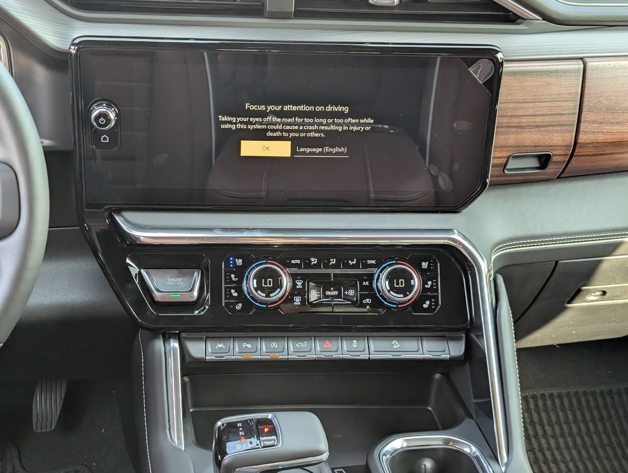 New 2026 GMC Sierra 1500 Denali Ultimate AWD/4WD image 11