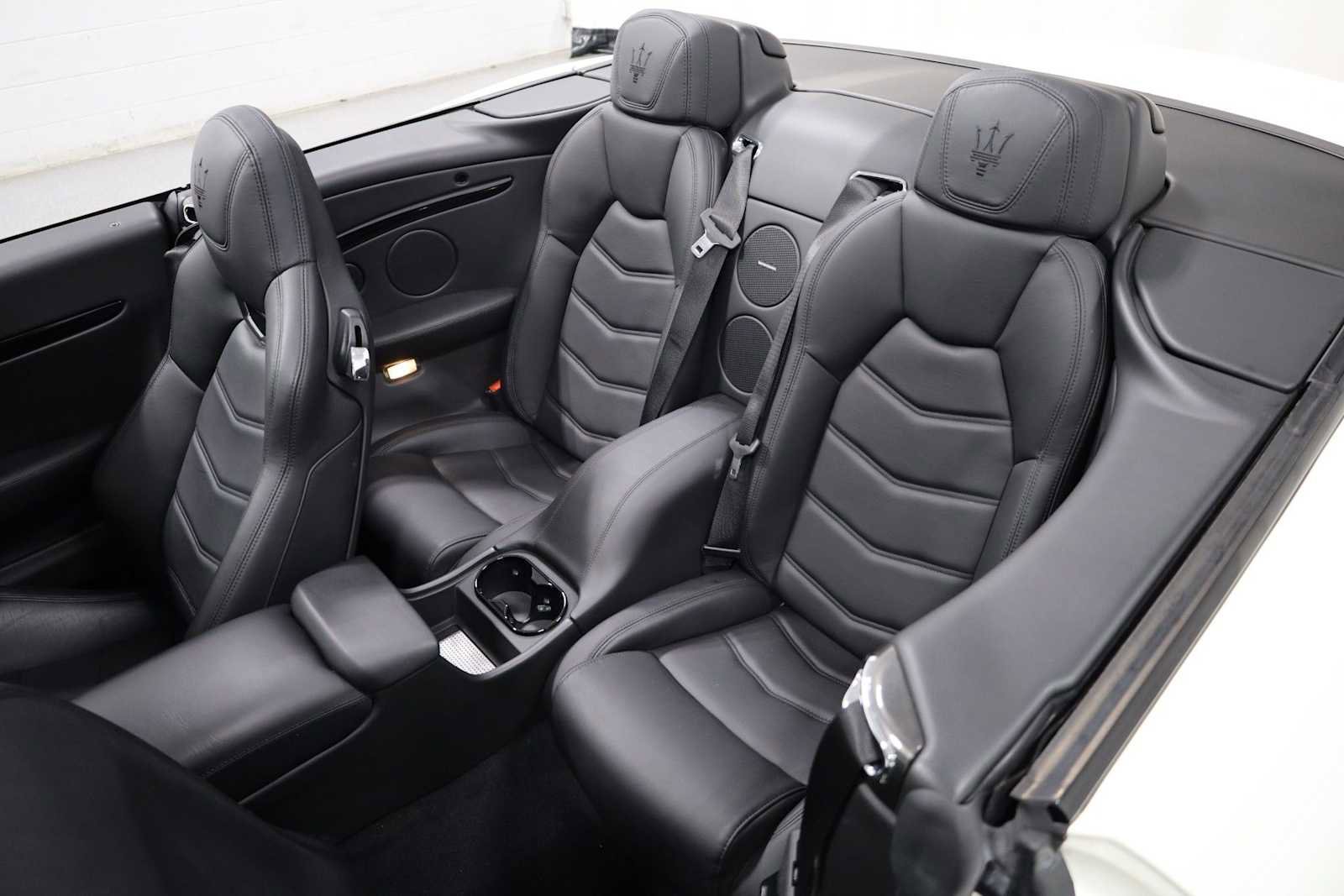 Used 2018 Maserati GranTurismo Sport image 32