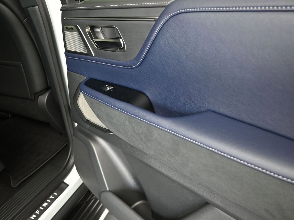 New 2026 INFINITI QX80 4WD image 22