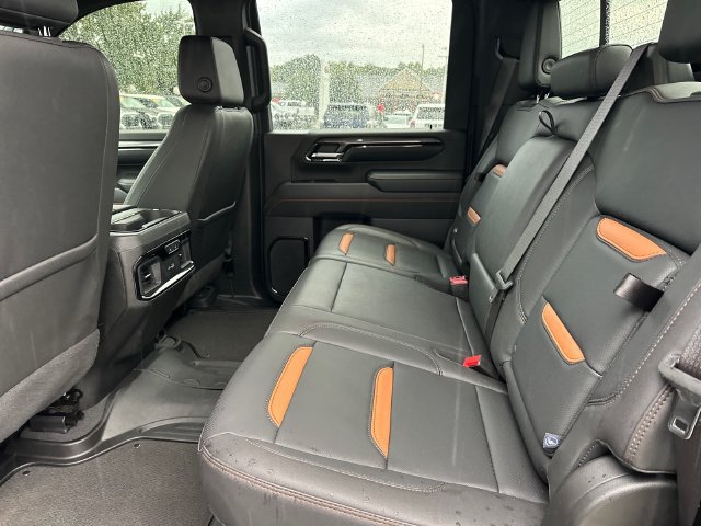Used 2024 GMC Sierra 2500 AT4 w/ AT4 Preferred Package AWD/4WD image 17