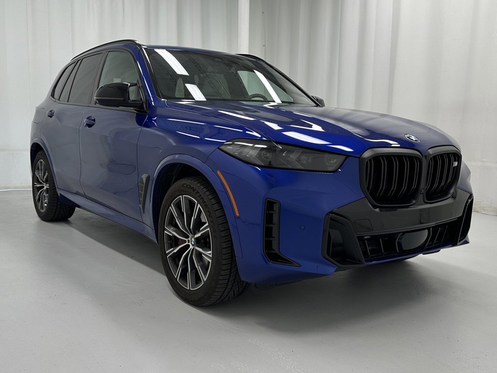 Used 2025 BMW X5 M60i image 2