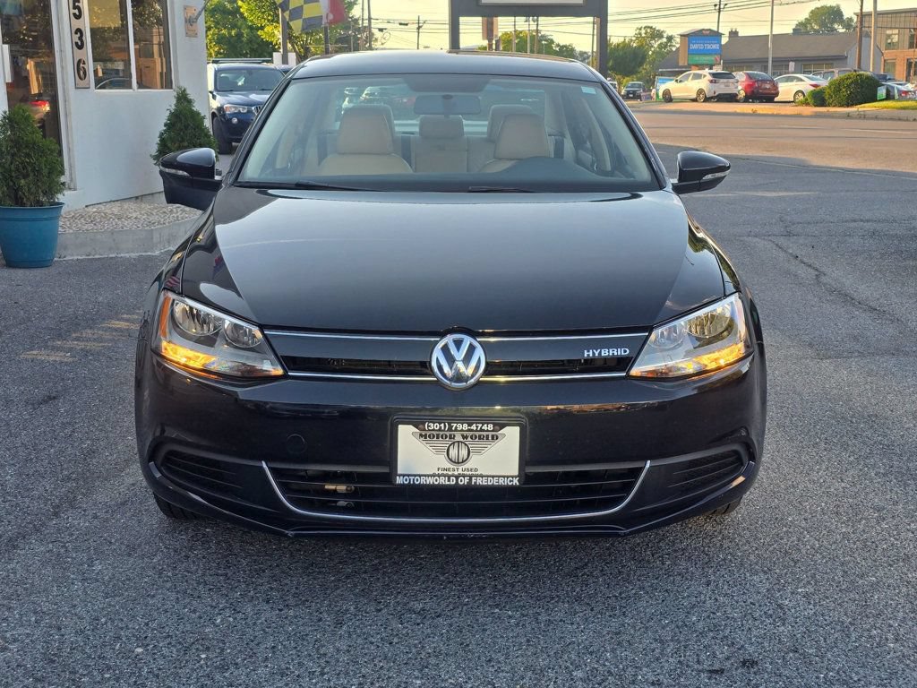 Used 2014 Volkswagen Jetta SE FWD image 2