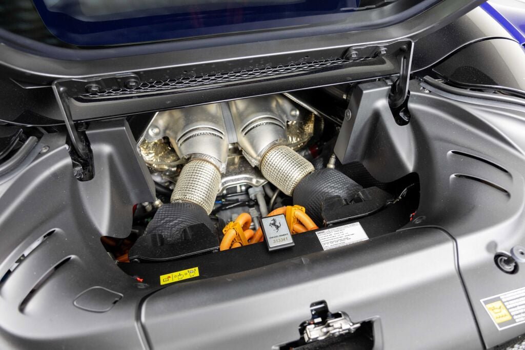 Certified 2025 Ferrari 296 GTS RWD image 35