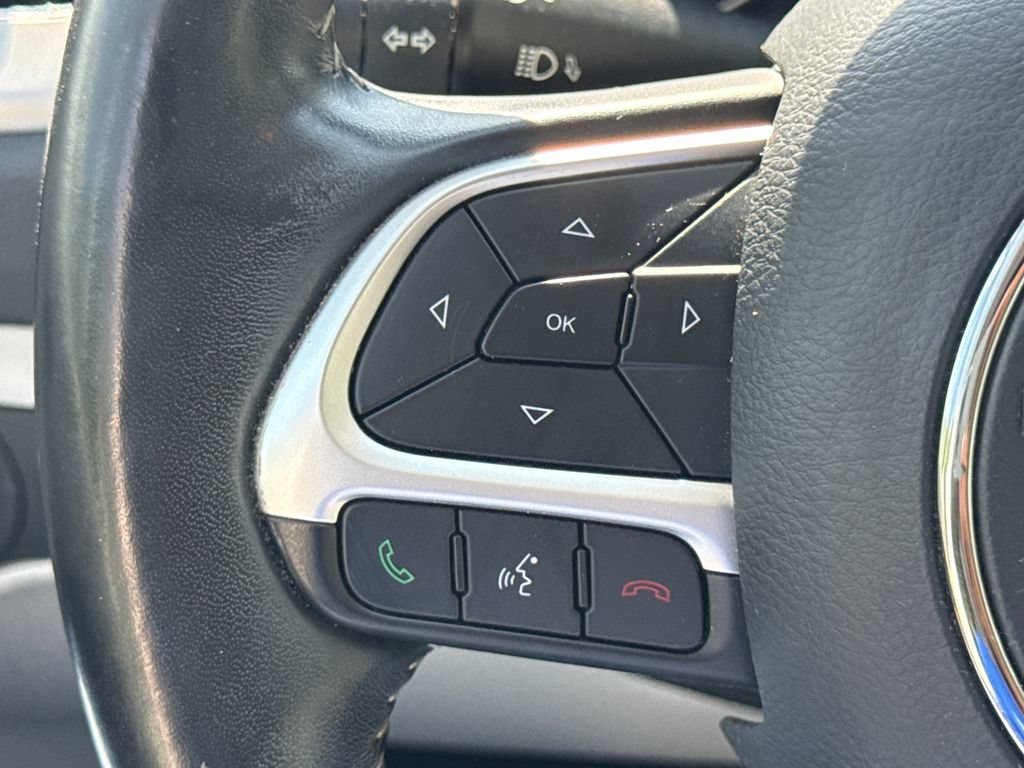 Used 2020 Jeep Compass Latitude w/ Popular Equipment Group FWD image 29