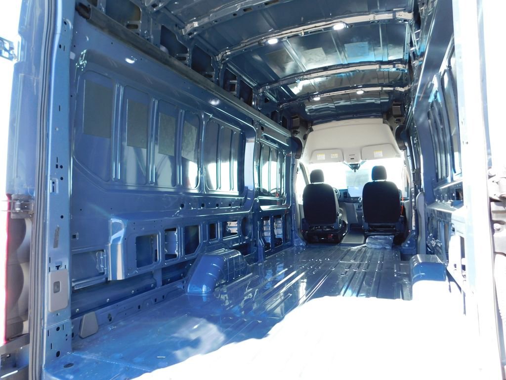 Used 2022 Ford Transit 250 148 High Roof Extended AWD w/ Parcel Delivery Package image 78