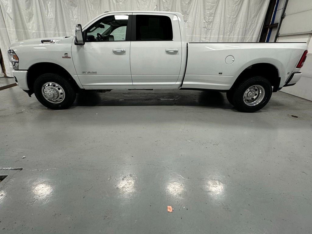 Used 2024 RAM 3500 Laramie image 4