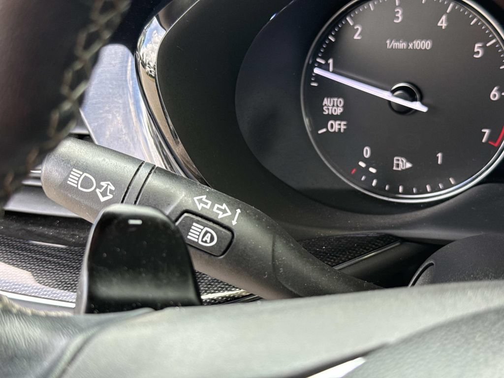 Used 2023 Buick Envision Essence FWD image 39