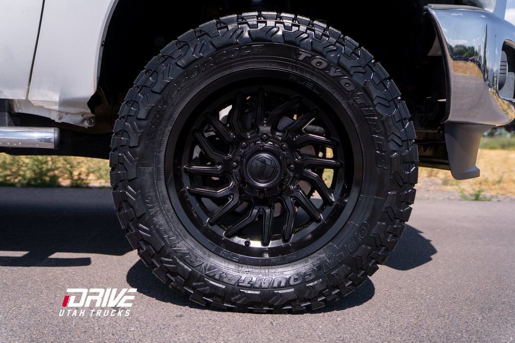 Used 2012 Ford F350 Lariat w/ Lariat Interior Pkg image 10