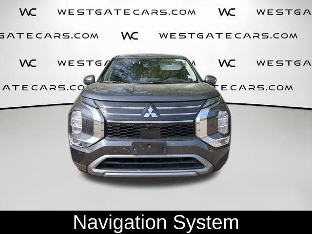Used 2025 Mitsubishi Outlander SE video 2