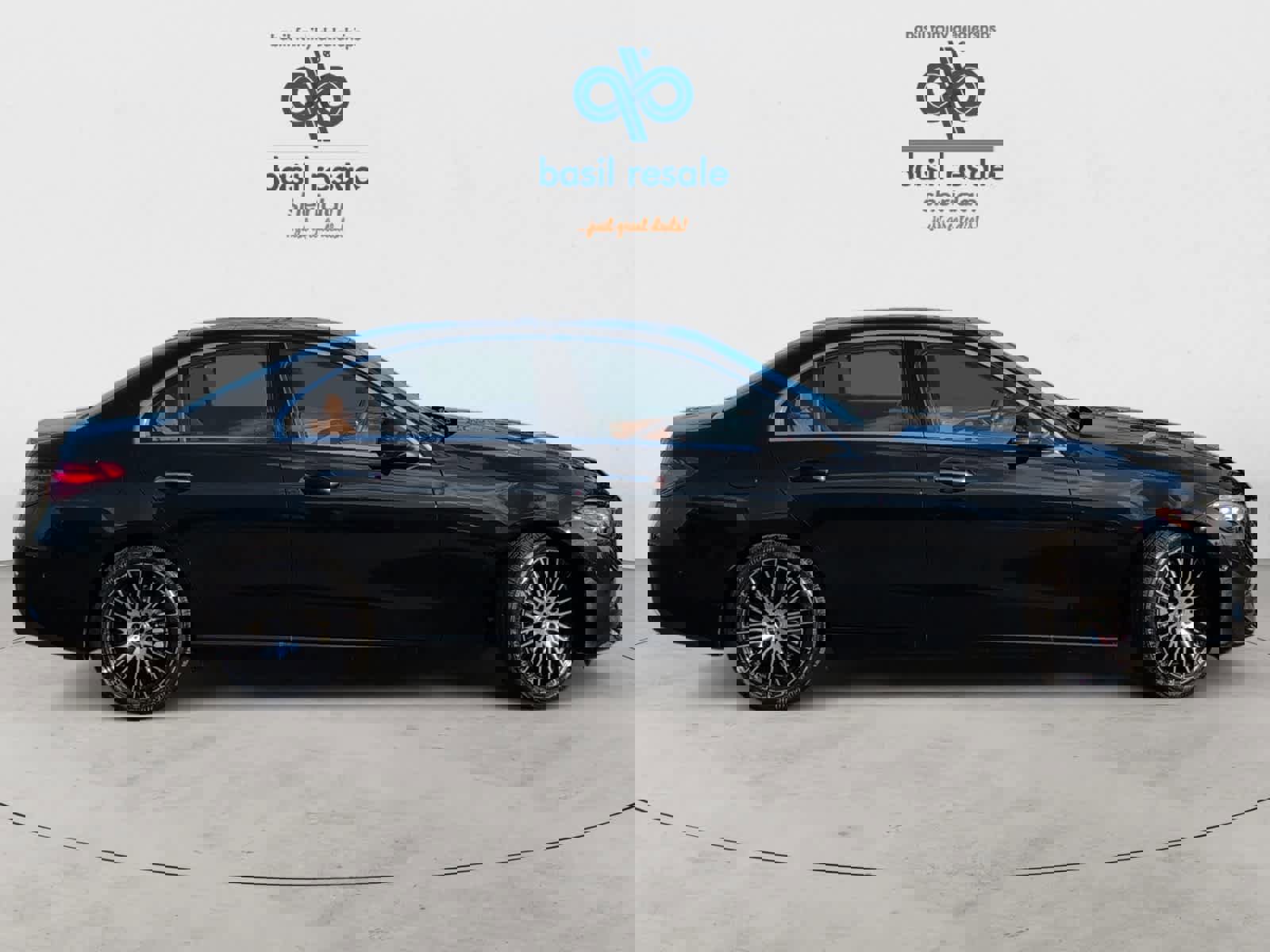 Used 2025 Mercedes-Benz C 300 4MATIC Sedan image 10