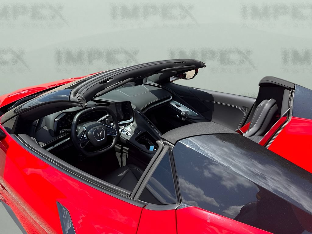 Used 2023 Chevrolet Corvette Stingray Convertible w/ Z51 Performance Package RWD image 15