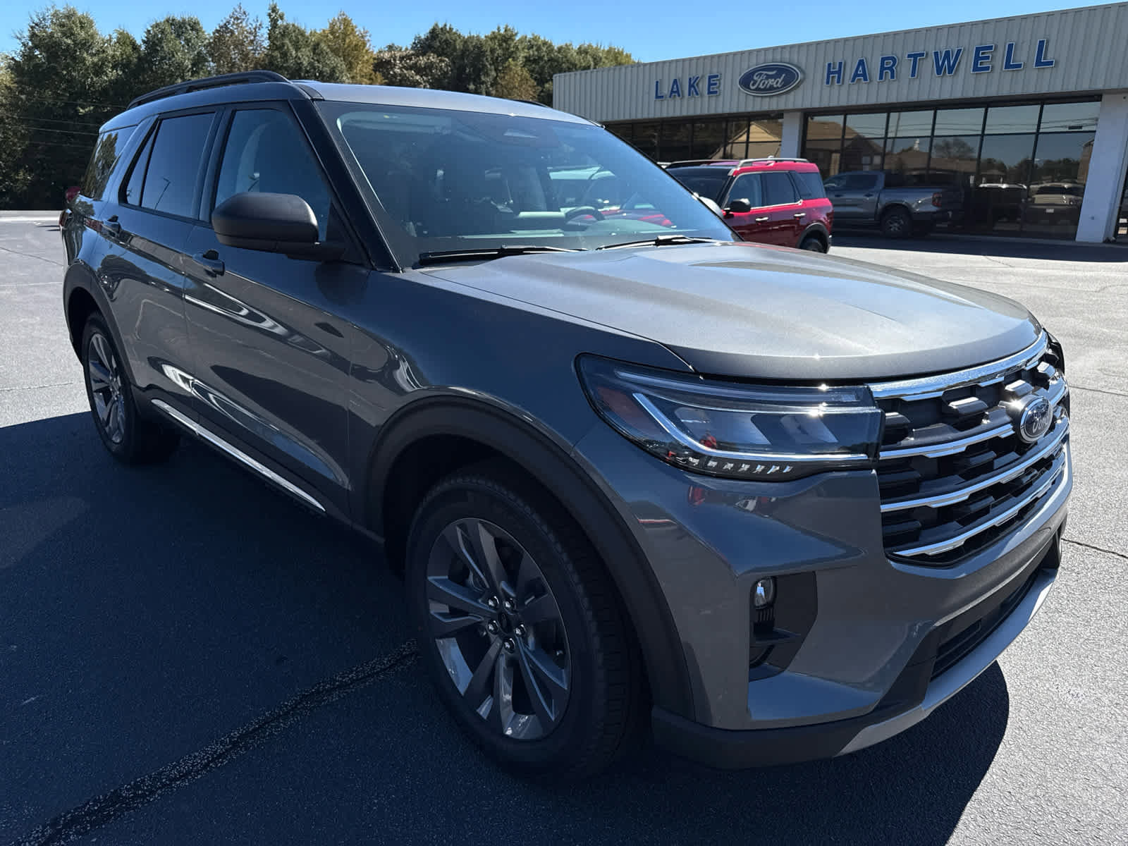 New 2025 Ford Explorer Active w/ Active Comfort Package