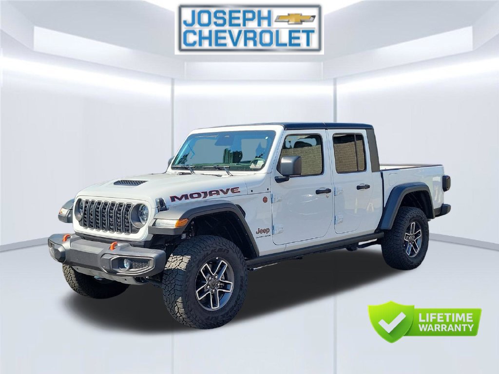 Used 2026 Jeep Gladiator Mojave AWD/4WD image 2