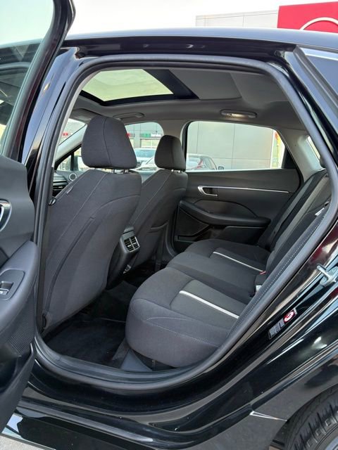 Used 2022 Hyundai Sonata SEL w/ Convenience Package FWD image 6