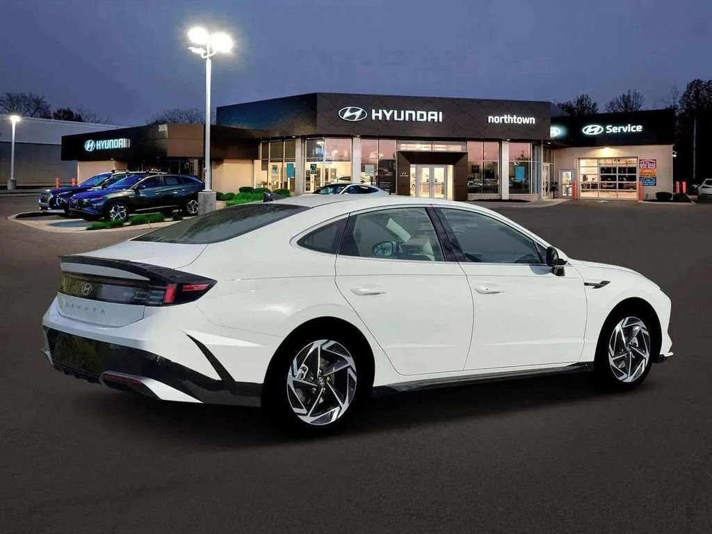 New 2026 Hyundai Sonata SEL FWD image 12