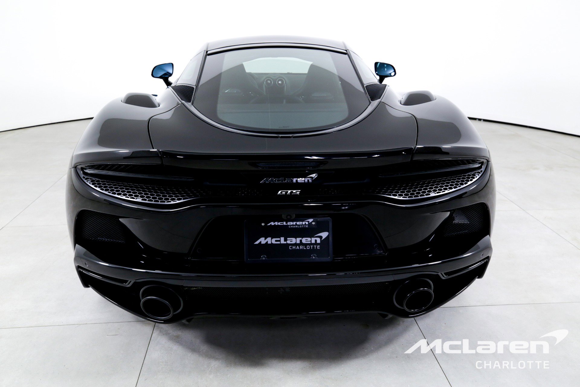 Used 2025 McLaren GTS RWD image 8
