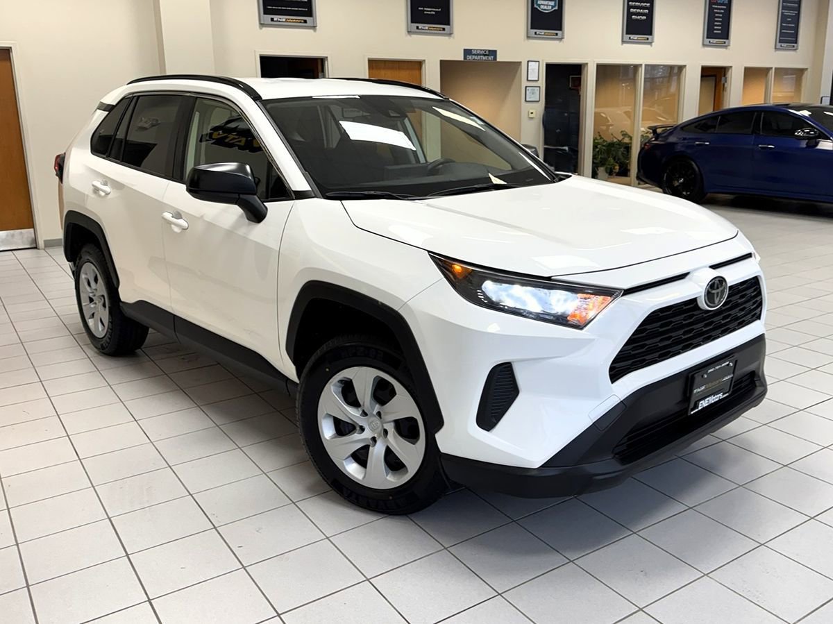 Used 2019 Toyota RAV4 LE w/ All Weather Liner Package AWD/4WD image 57