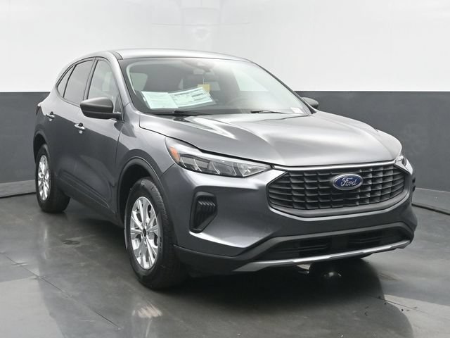 Used 2025 Ford Escape Active AWD/4WD image 4