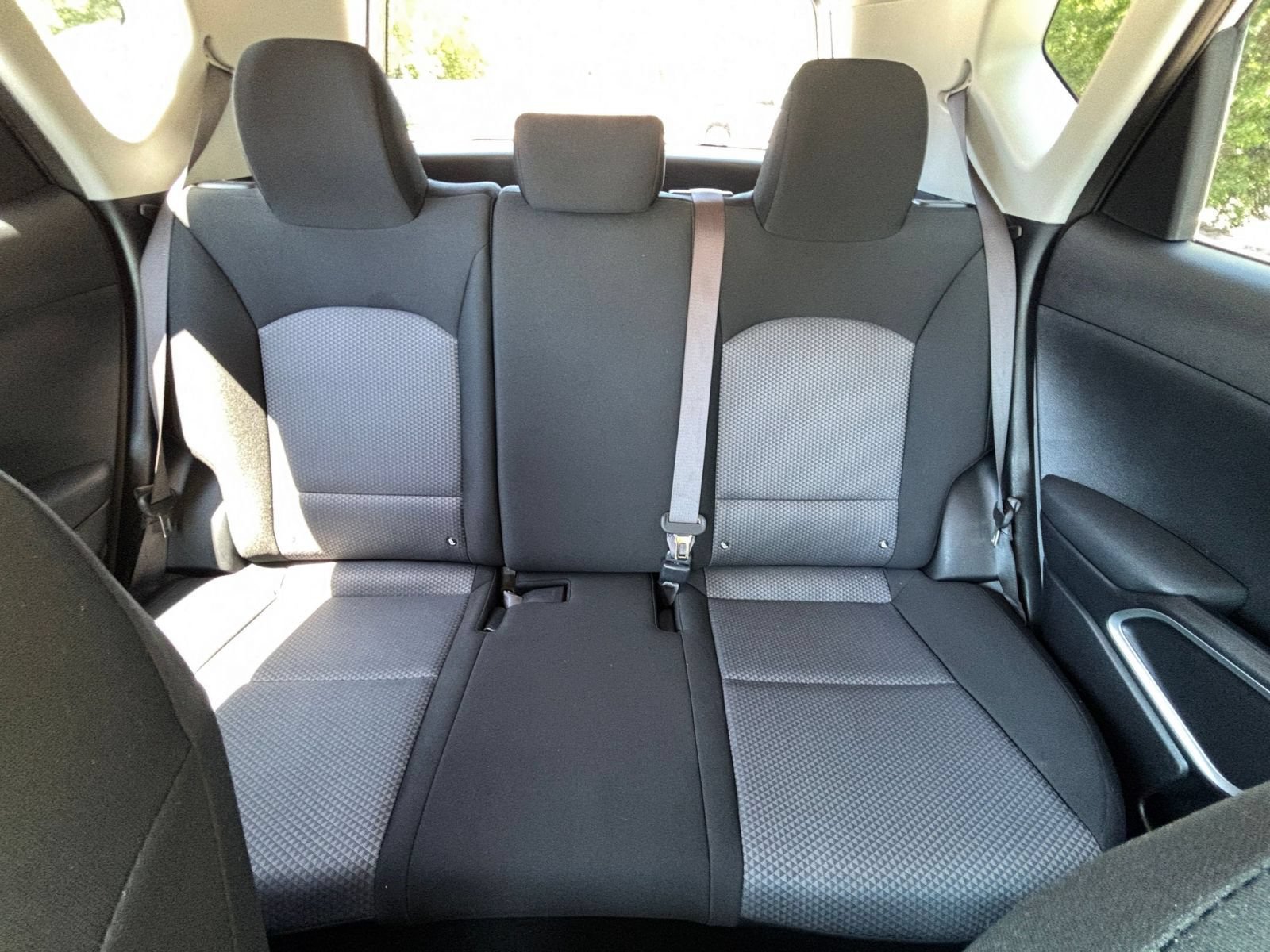 Used 2025 Kia Soul LX w/ LX Technology Package FWD image 37