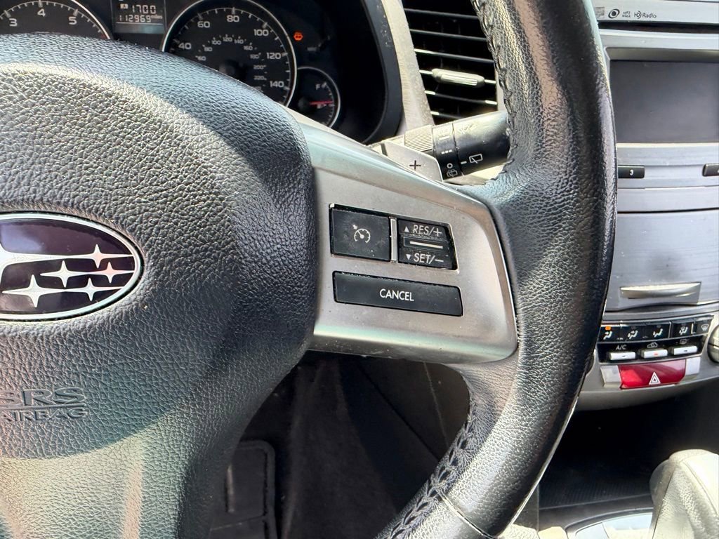 Used 2014 Subaru Outback 2.5i Premium AWD/4WD image 27