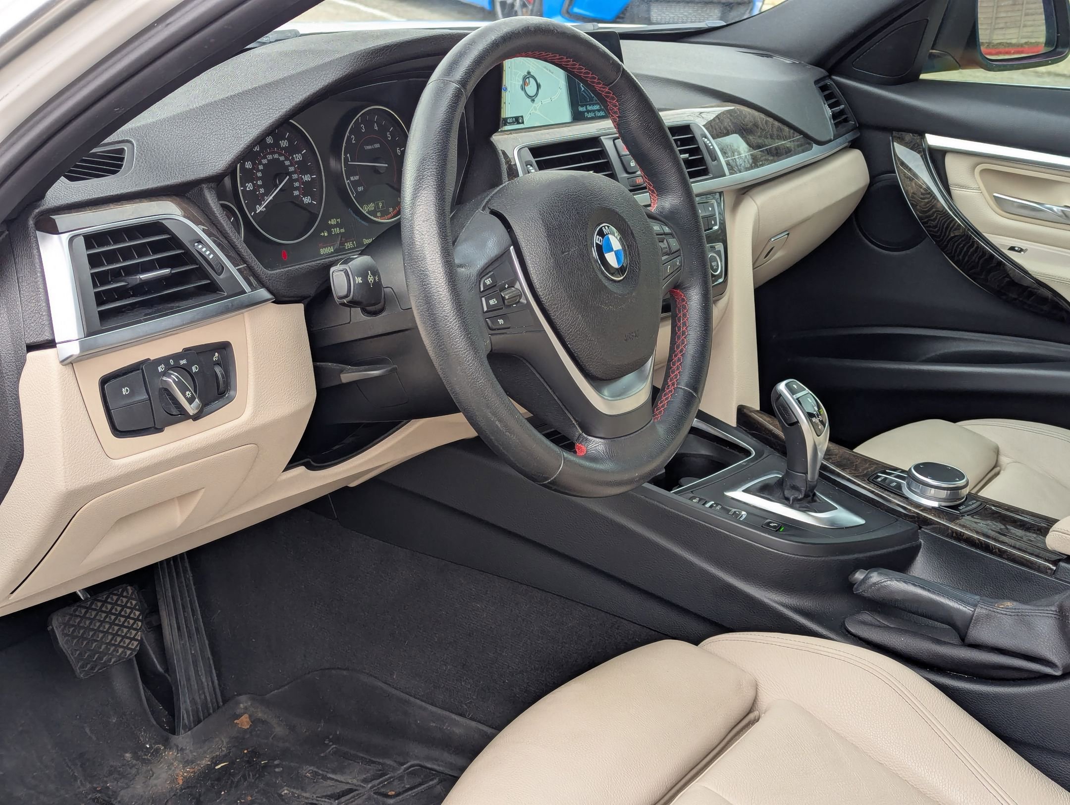 Used 2017 BMW 330i Sedan image 13