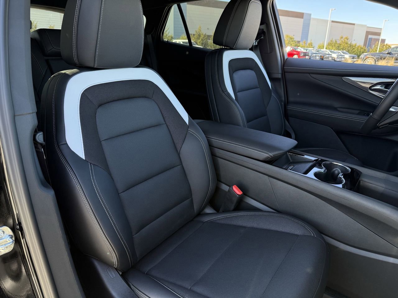 New 2026 Chevrolet Blazer EV LT w/ Super Cruise Package image 24