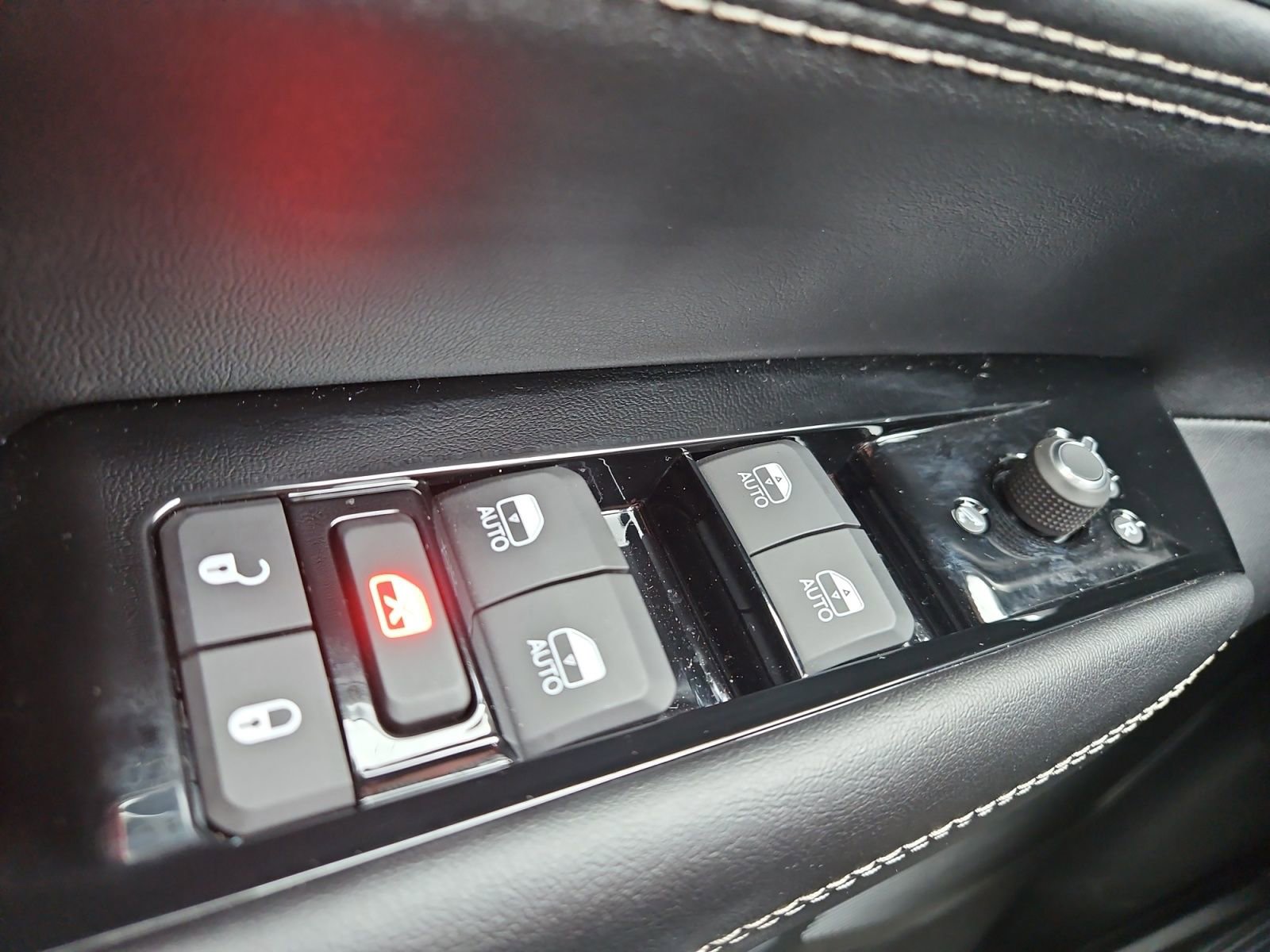 New 2026 Jeep Grand Wagoneer Limited w/ Convenience Group I image 22