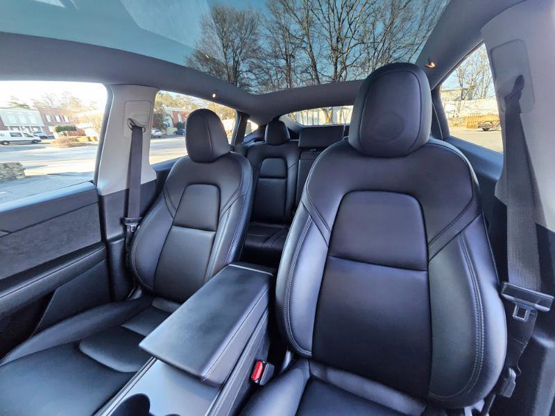 Used 2024 Tesla Model Y Long Range RWD image 36