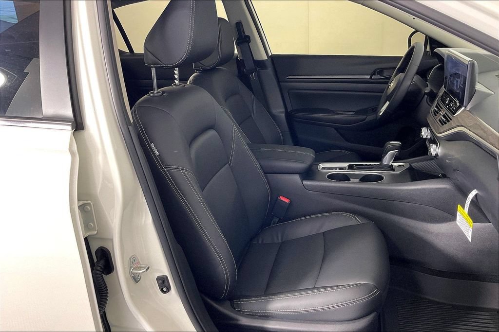 New 2026 Nissan Altima 2.5 SV w/ SV Premium Package AWD/4WD image 42