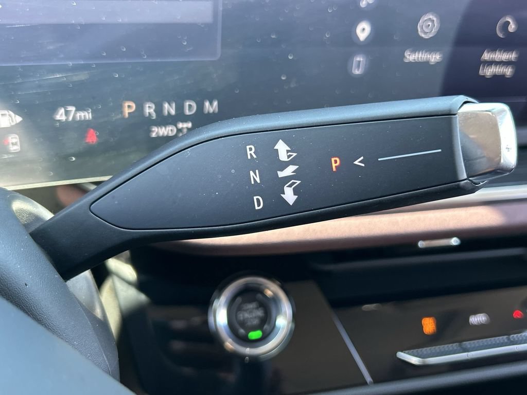 Used 2025 Buick Envision Sport Touring AWD/4WD image 16