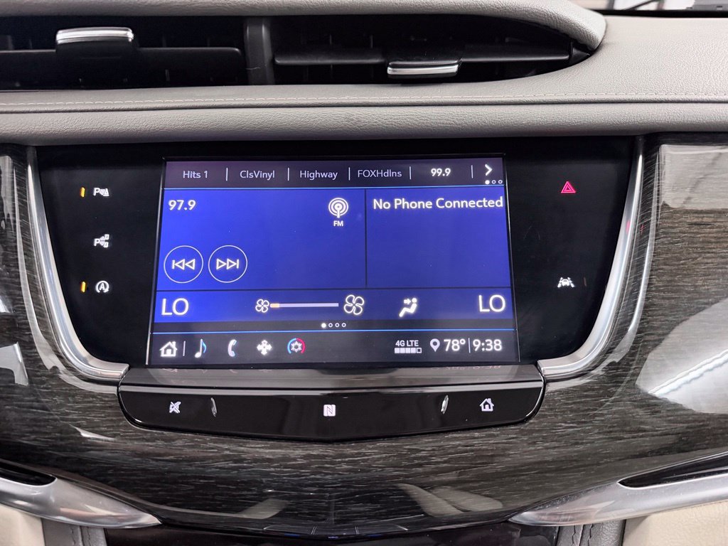 Used 2020 Cadillac XT6 Premium Luxury FWD image 24