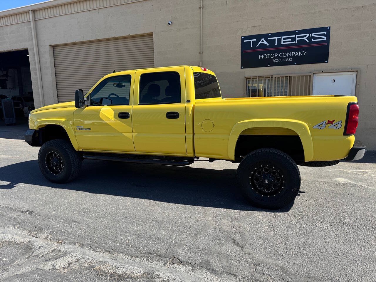 Used 2007 Chevrolet Silverado 2500 LT w/ Heavy-Duty Power Package AWD/4WD image 6