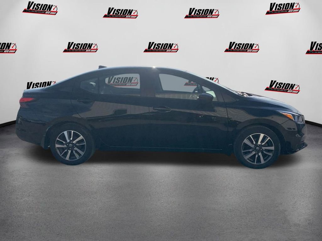 Certified 2022 Nissan Versa SV image 4