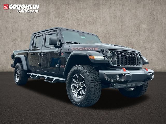 Used 2024 Jeep Gladiator Mojave w/ Technology Group AWD/4WD image 1