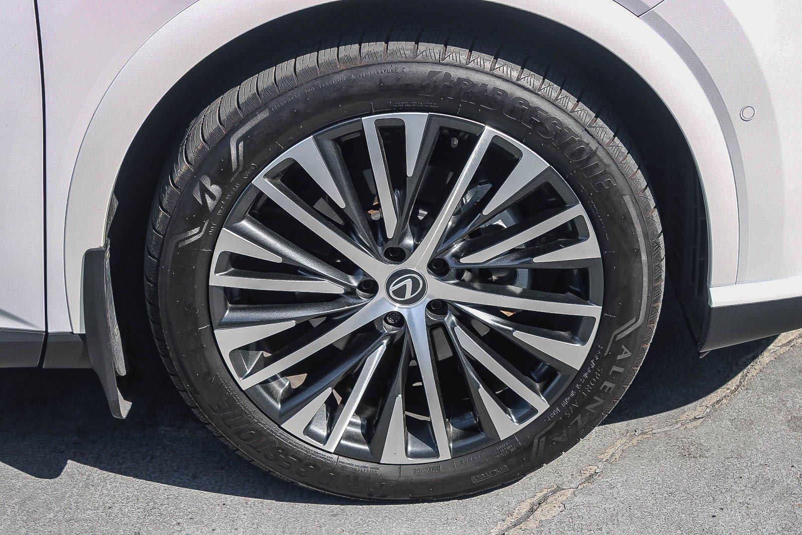 Used 2024 Lexus RX 350 w/ Convenience Package AWD/4WD image 12