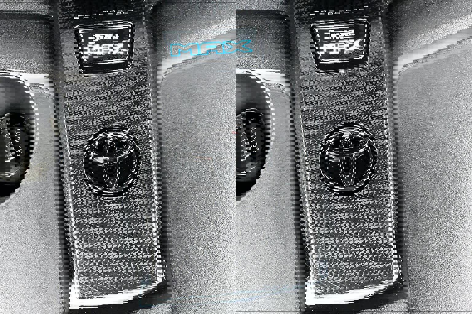 Certified 2024 Toyota Sequoia Capstone AWD/4WD image 31