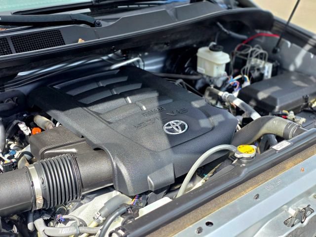 Used 2015 Toyota Sequoia Platinum AWD/4WD image 54