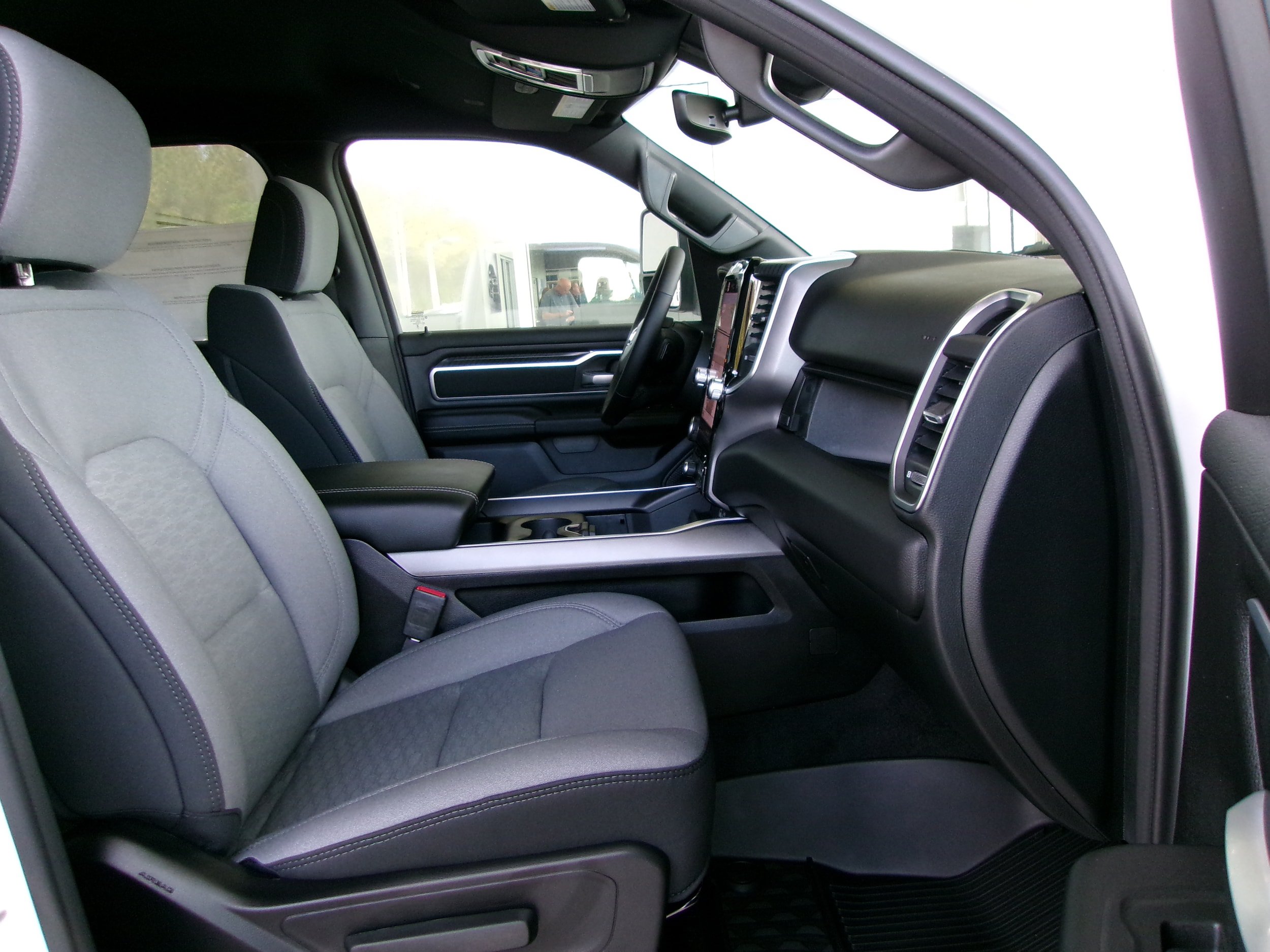 New 2025 RAM 1500 Big Horn AWD/4WD image 19