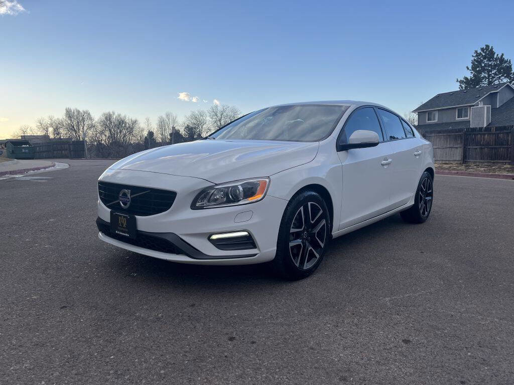 Used 2017 Volvo S60 T5 Dynamic FWD image 4